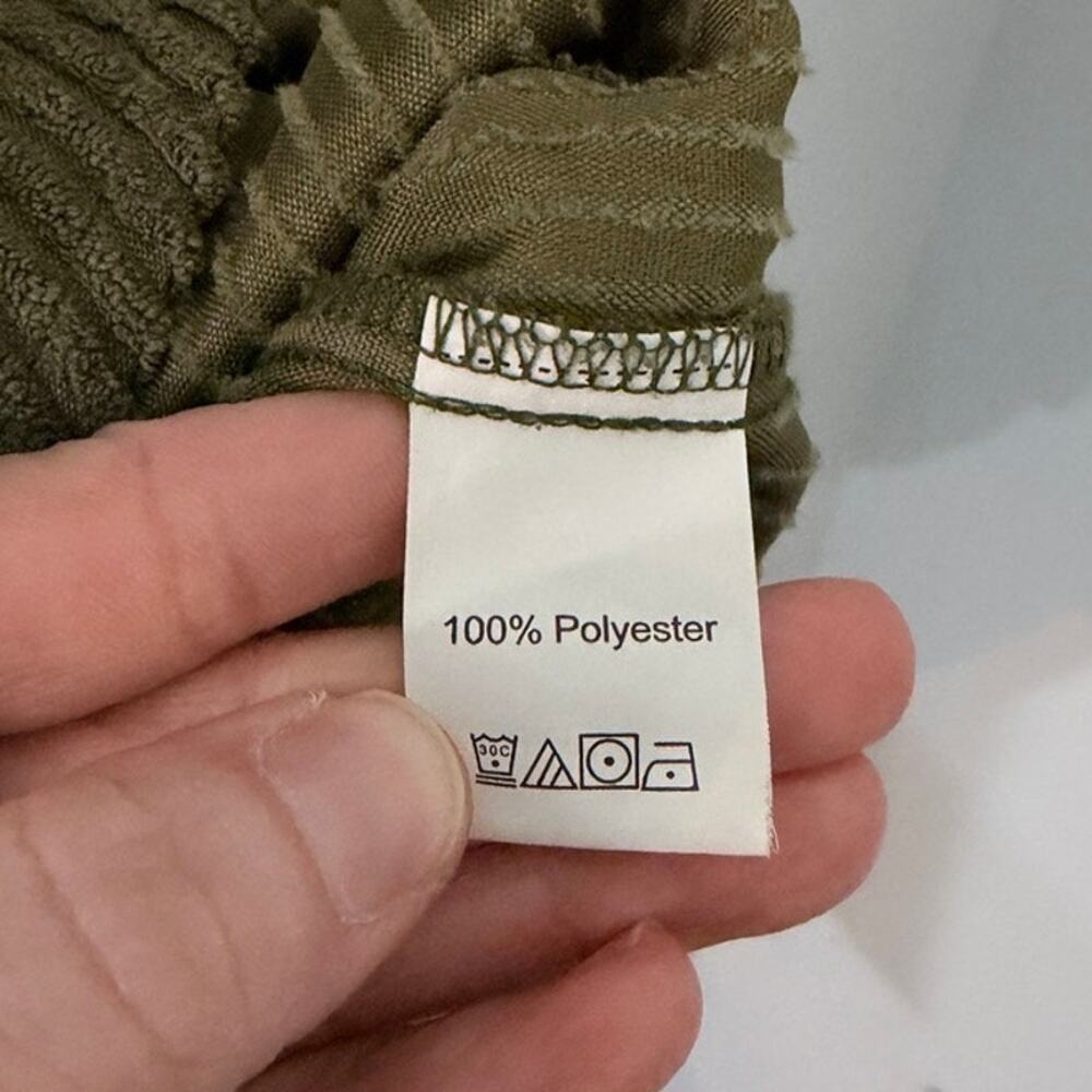 Shein Women's Corduroy Shacket Jacket Size L Olive Green Button Up Long Sleeve - Picture 8 of 9